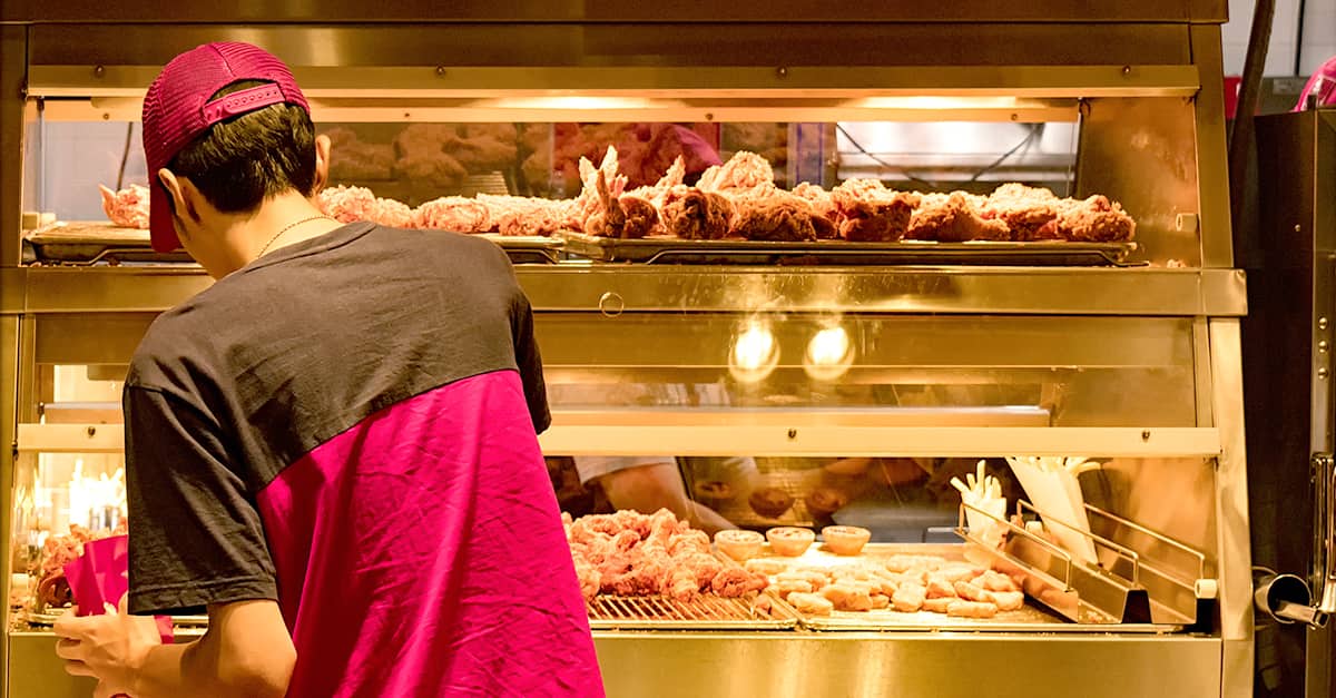 Five ways to save money using cloud-managed video for quick service restaurants.